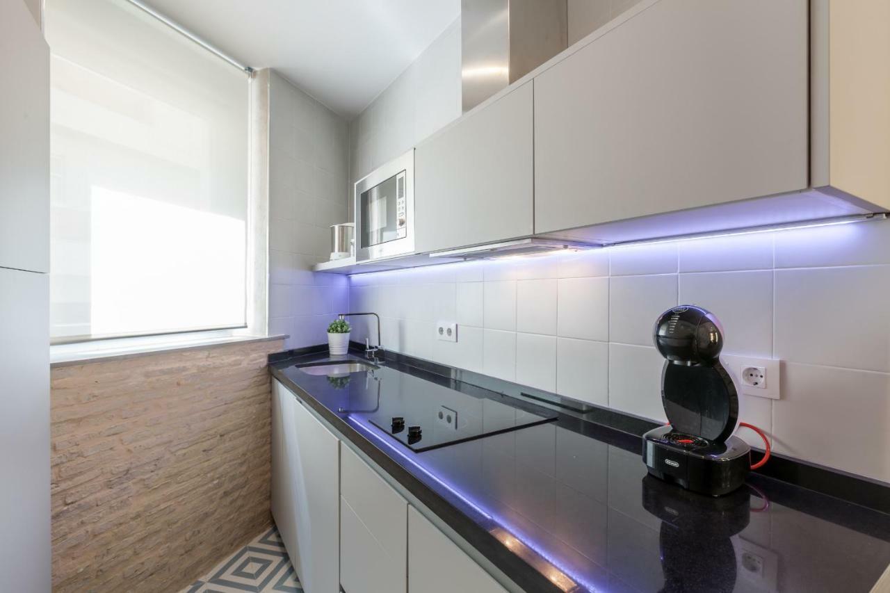 Apartamentos Rg Suites Jardines De Murillo Sevilla Kültér fotó