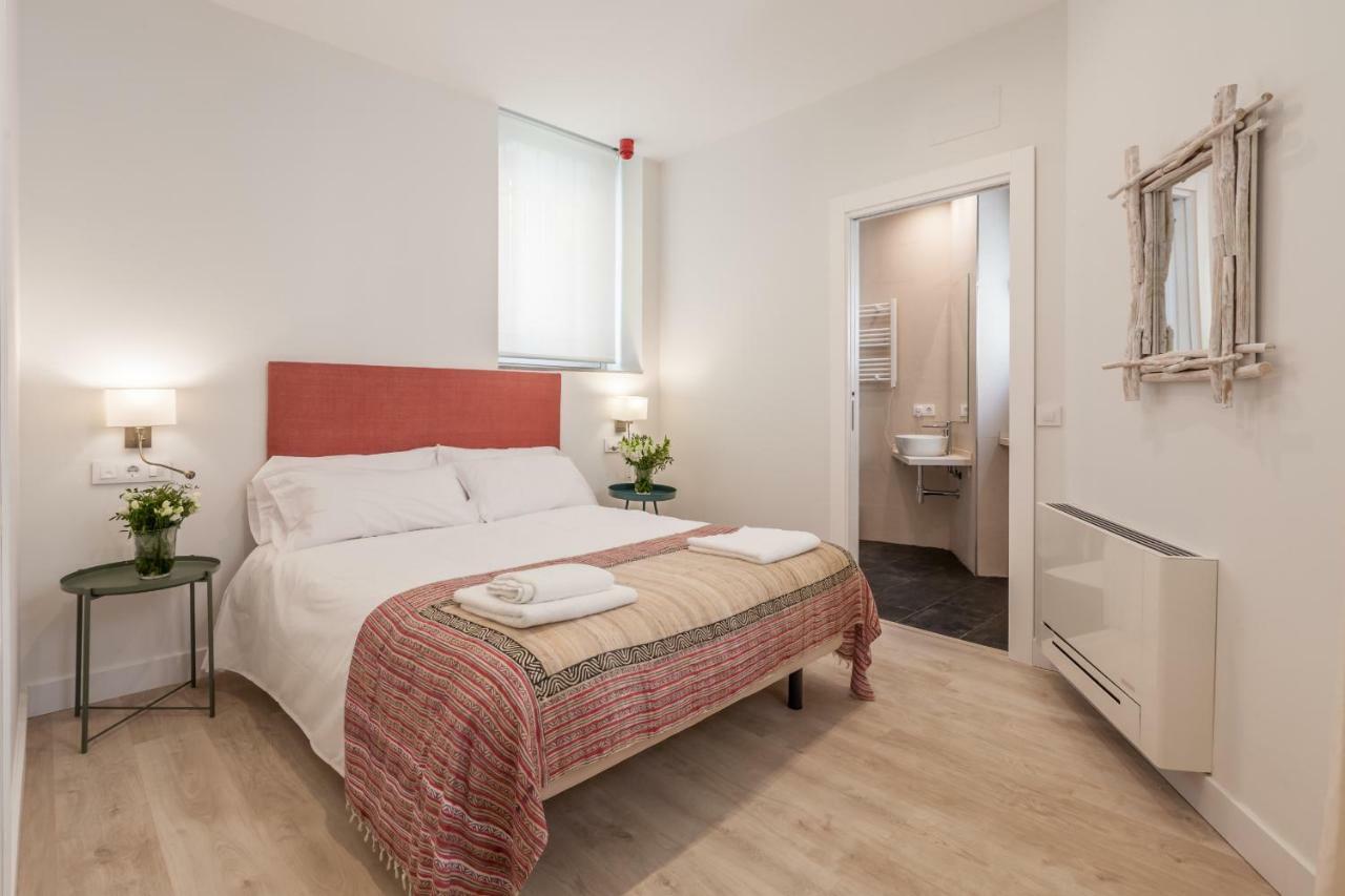 Apartamentos Rg Suites Jardines De Murillo Sevilla Kültér fotó