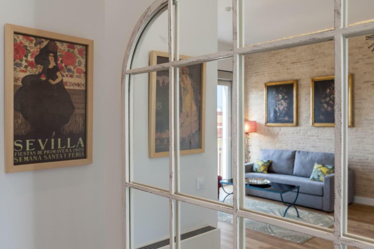 Apartamentos Rg Suites Jardines De Murillo Sevilla Kültér fotó