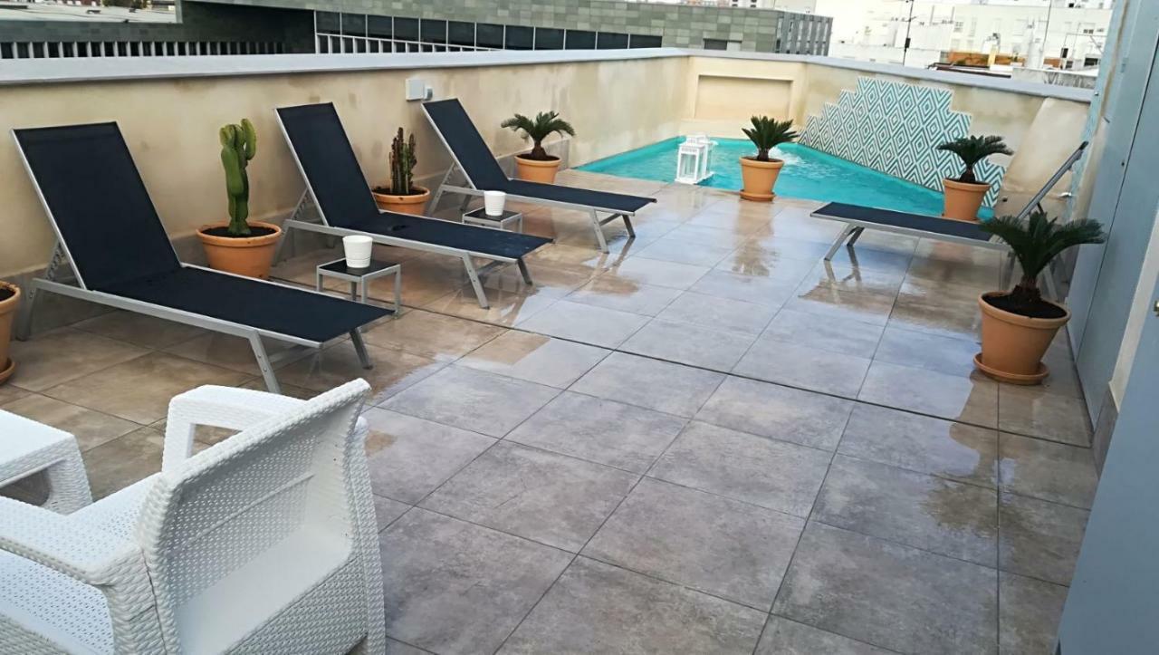 Apartamentos Rg Suites Jardines De Murillo Sevilla Kültér fotó