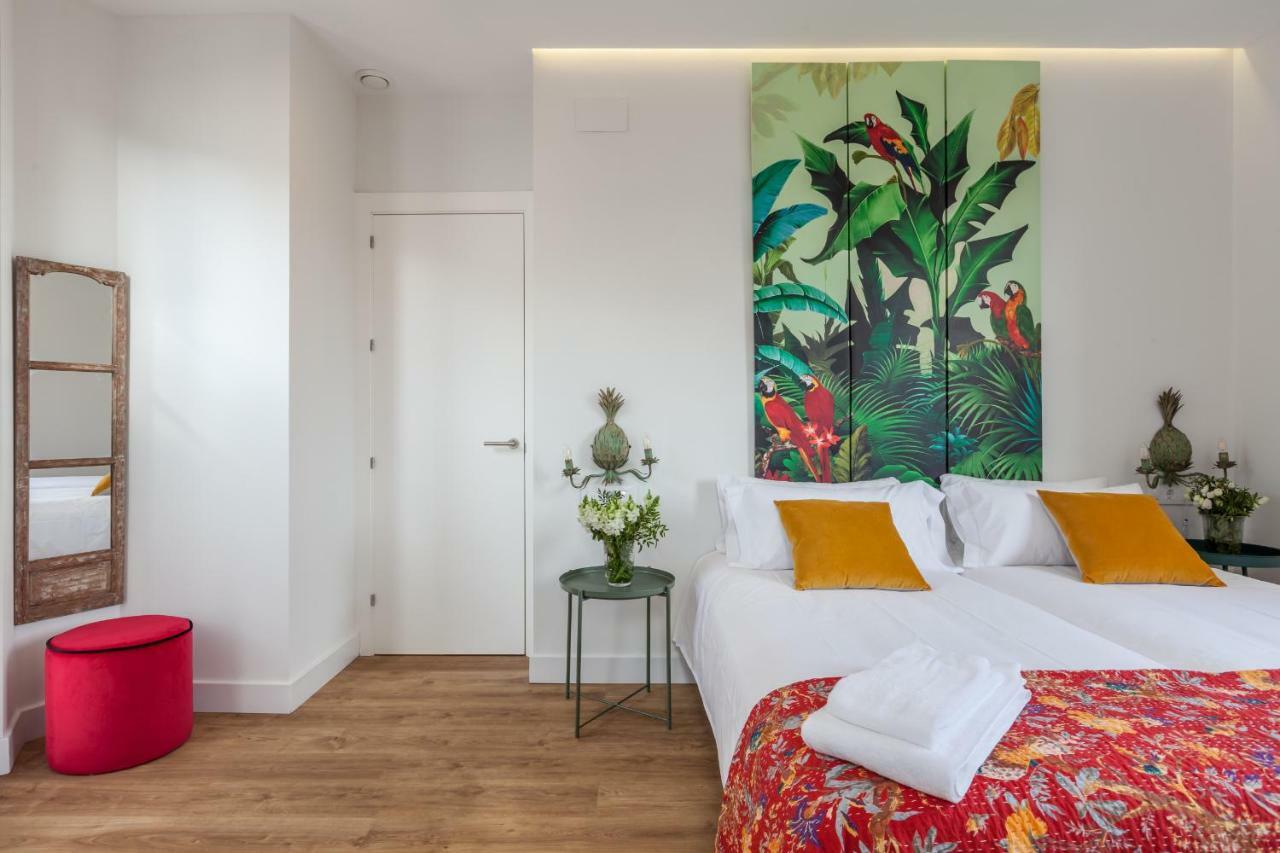 Apartamentos Rg Suites Jardines De Murillo Sevilla Kültér fotó