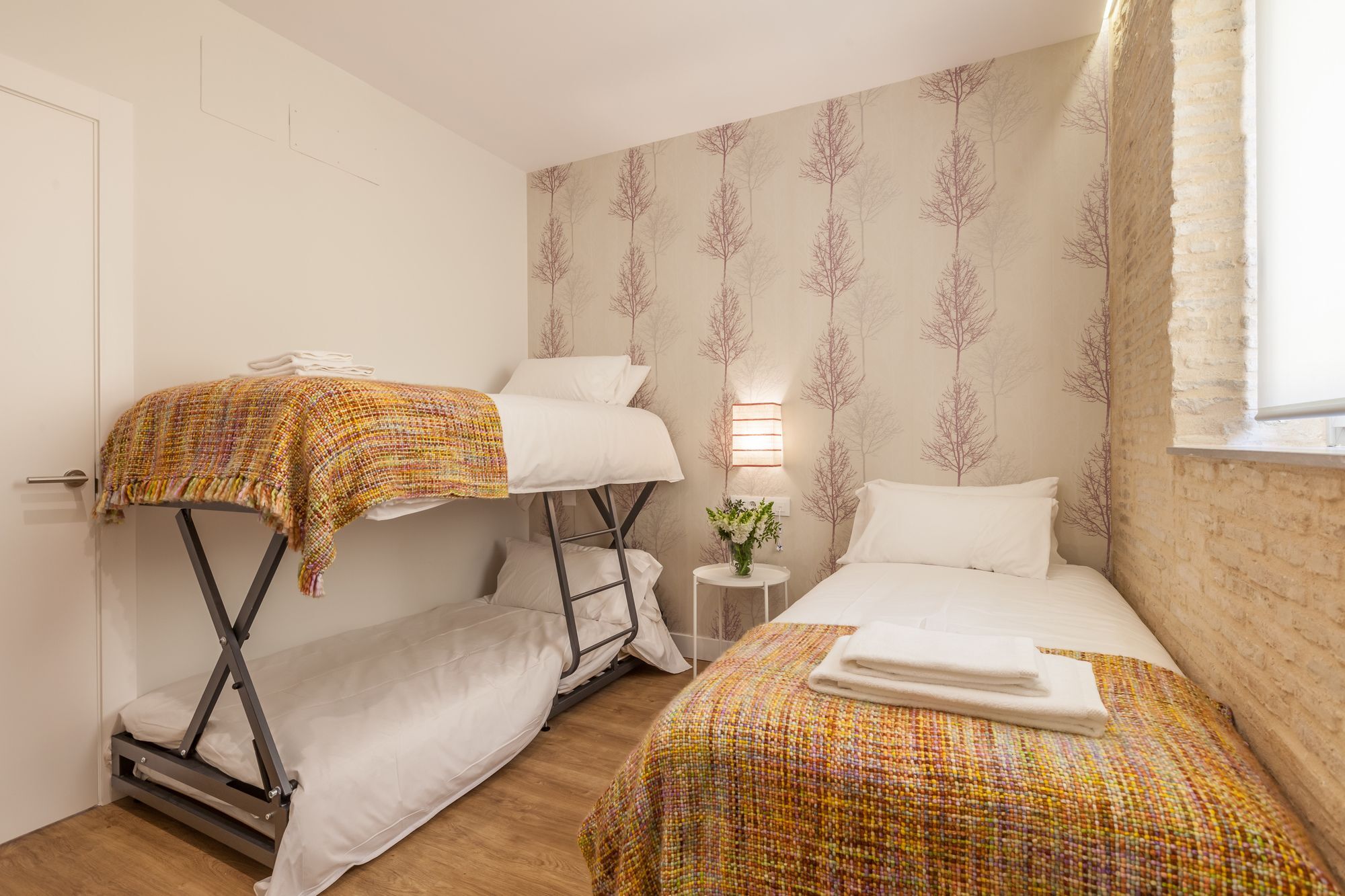 Apartamentos Rg Suites Jardines De Murillo Sevilla Kültér fotó